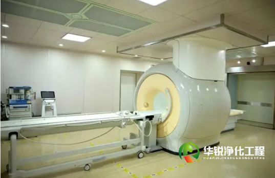 西藏复合 MRI 手术室